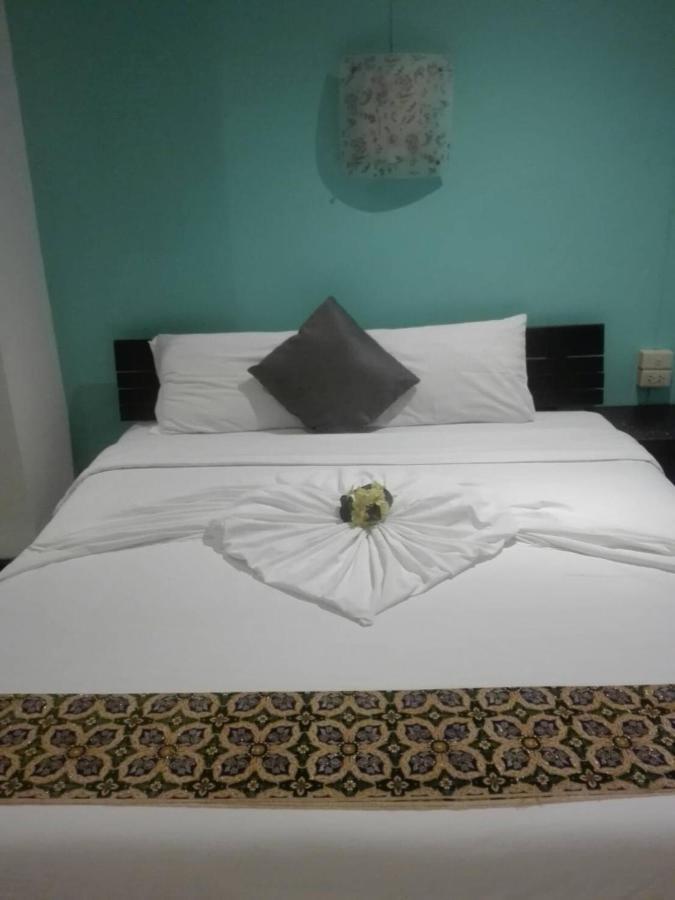 Supergreen Hotel Chalong Eksteriør bilde